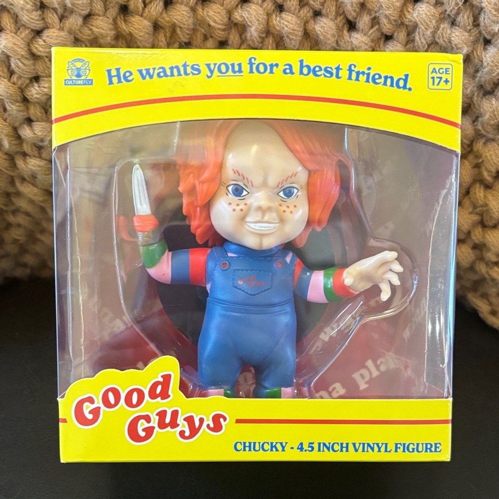 Chucky 4.5-Inch Vinyl Figure - Red Hair, Blue Outfit